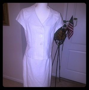 T Milano white linen skirt suit